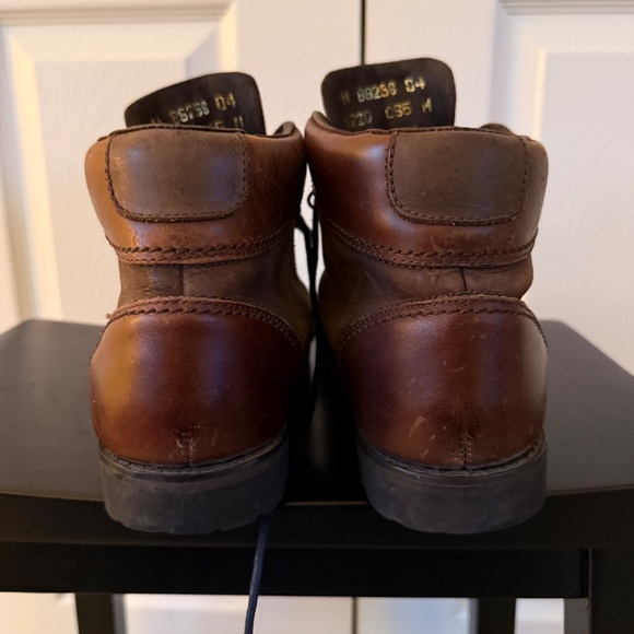 Frye Hiking Chukka Size 9.5 - Picture 3 of 8